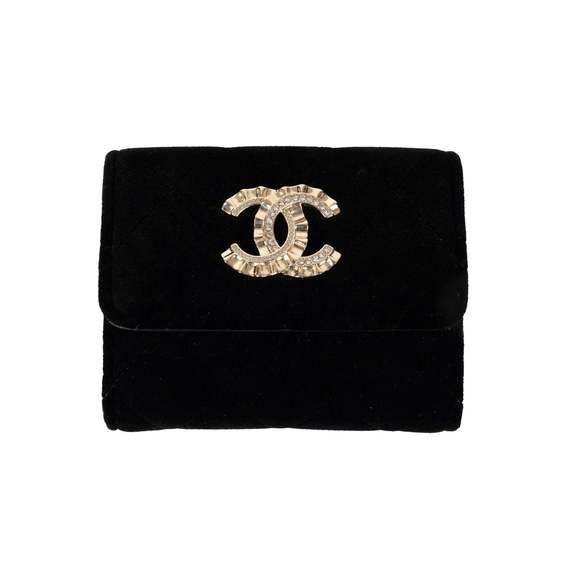 CHANEL | Accessories | Chanel Chanel Quilted Velvet Wallet | Poshmark